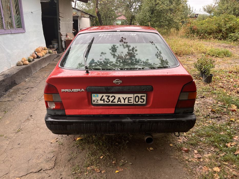 Nissan primera p10