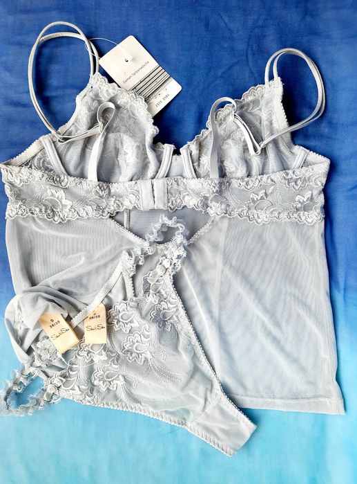 Triumph сутиен, бикини и дамски топ