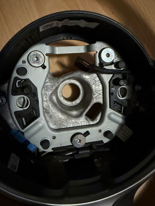 Volan m incalzire Bmw f10 f11 f01 f02 f06 f07 F12 f13 F01 f02