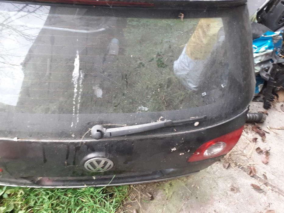 Vand piese Passat B6