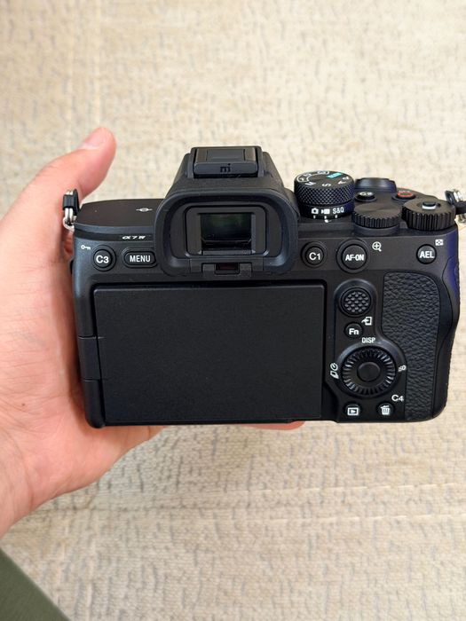 Sony A7 IV Body only