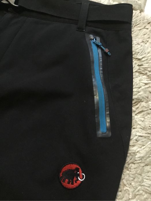 Imbraciminte schi branduri renumite diferite modele geci,pantaloni