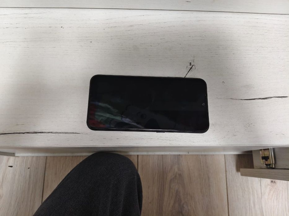 Самсунг а 01 не битый нет прешен