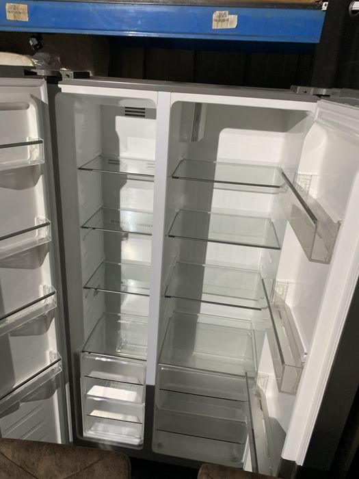 Frigider side by side beko