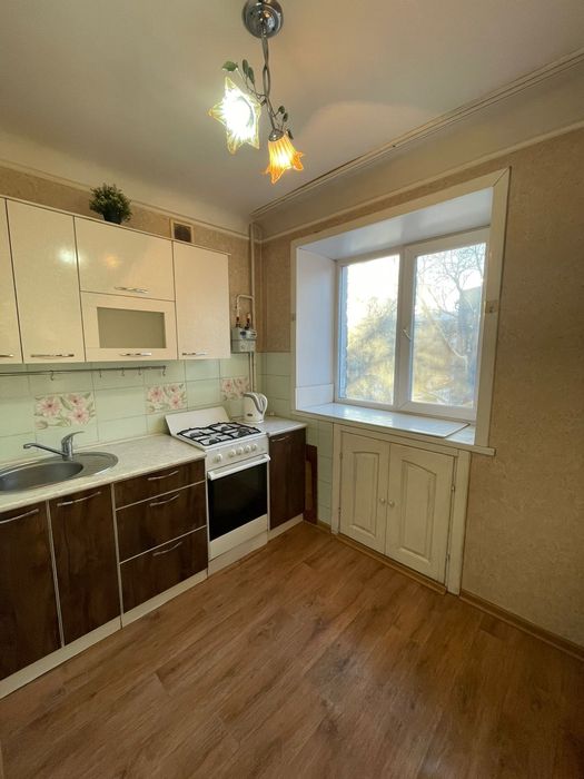 Продам 1к р-н Барс строй 3/5