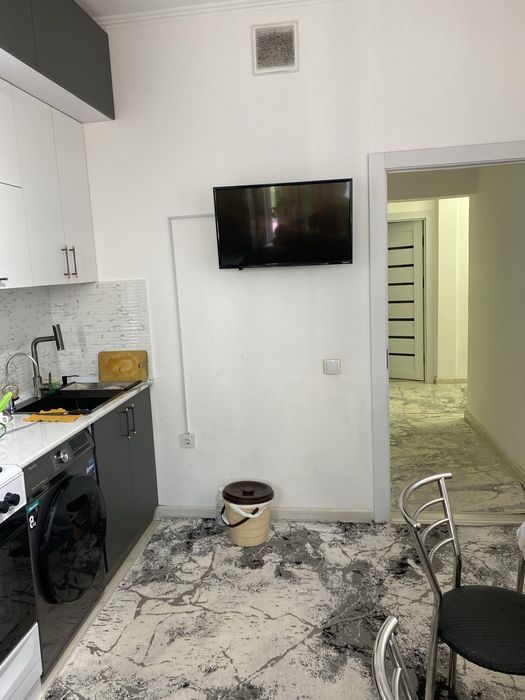 3 xona 11 etaj 16 qavatli uydan sotiladi, Yangihayot Xushnud mahalla