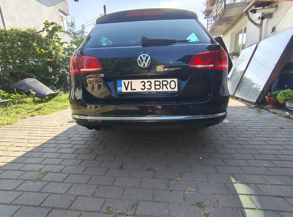 Volkswagen  Passat