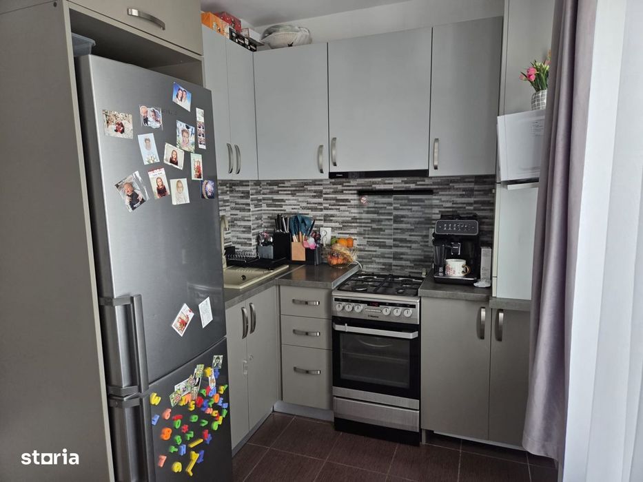 Apartament cu 2 camere, intrare strada Stejarului
