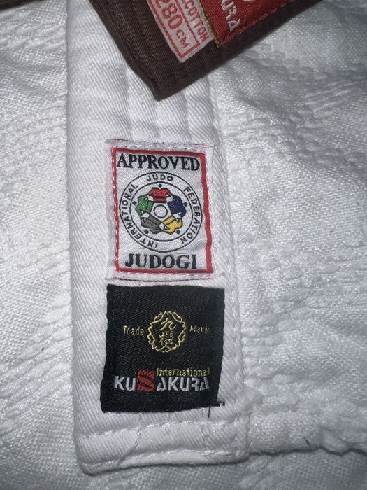 kuSakura judo gi IJF есть