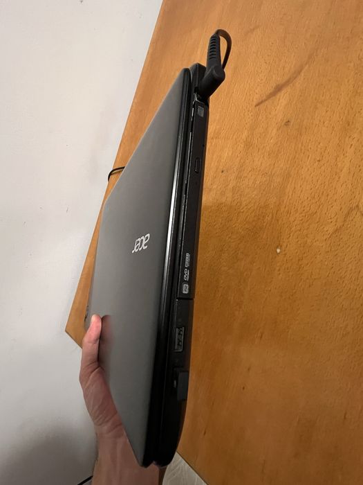 Acer Aspire  E5-572