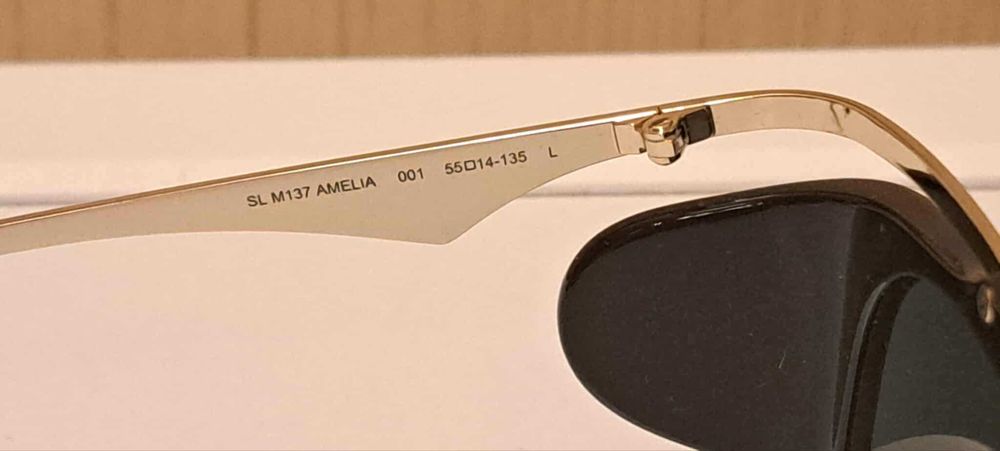 Ochelarii de soare de lux Yves Saint Laurent Paris