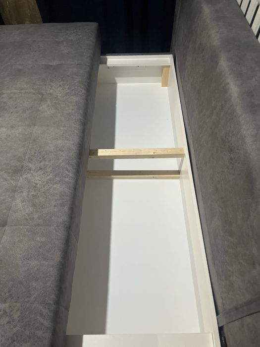 Продам диван тахту