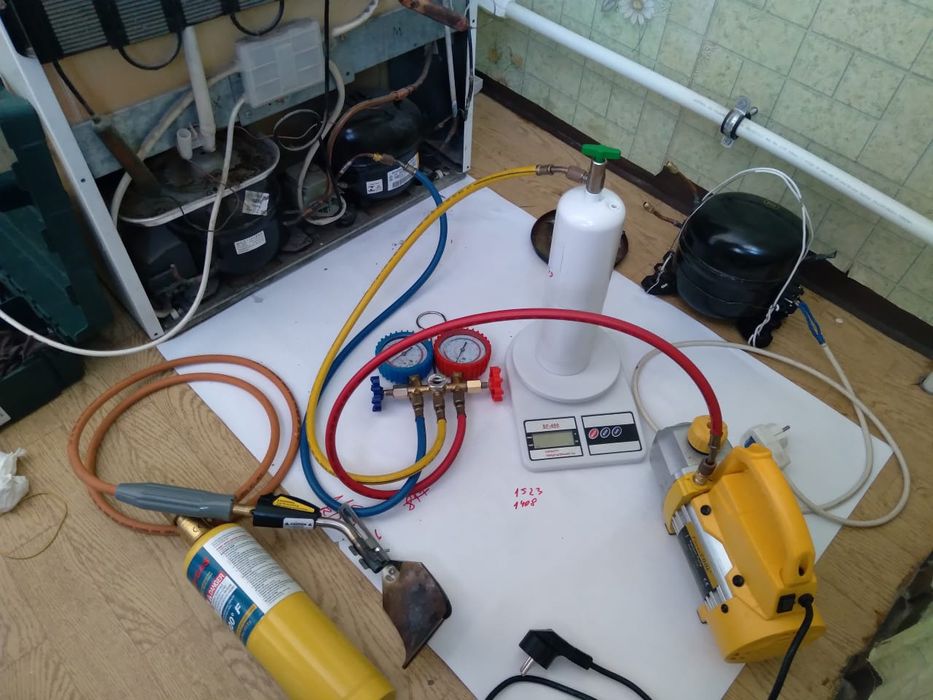 Ремонт холодильников