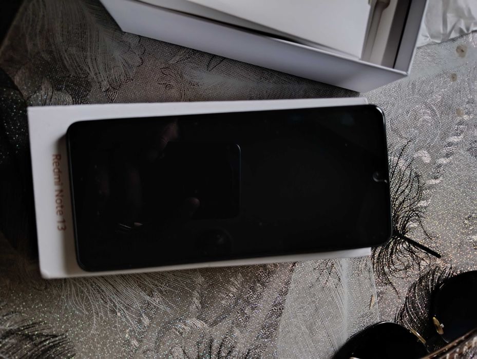 Продам Redmi Not 13