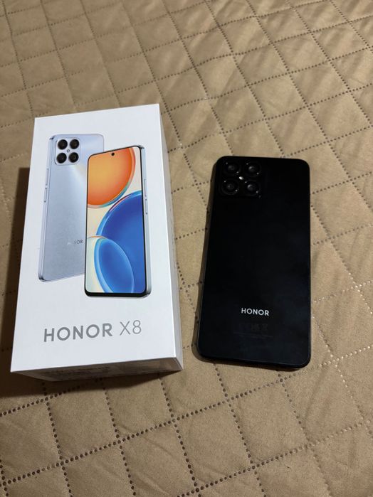 HONOR X8 с кутия