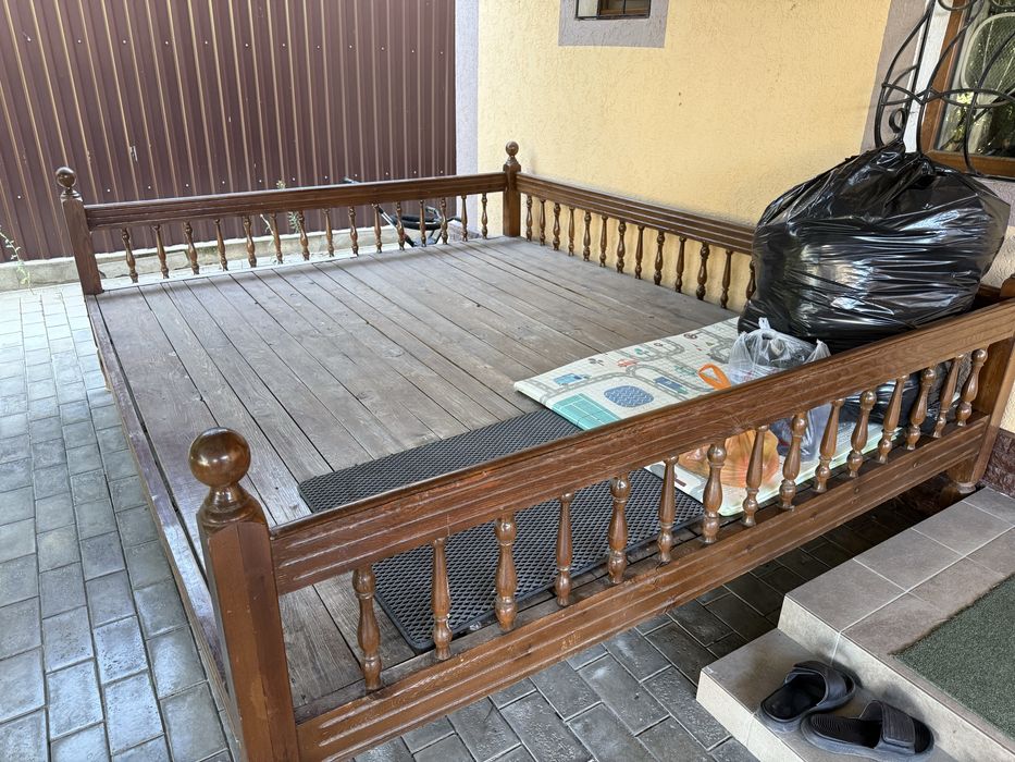 Продам тапчан 3,0 м х 2,5 м