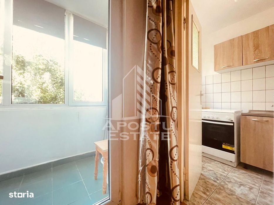 Garsoniera confort 1 - zona Aurel Vlaicu. Lebada