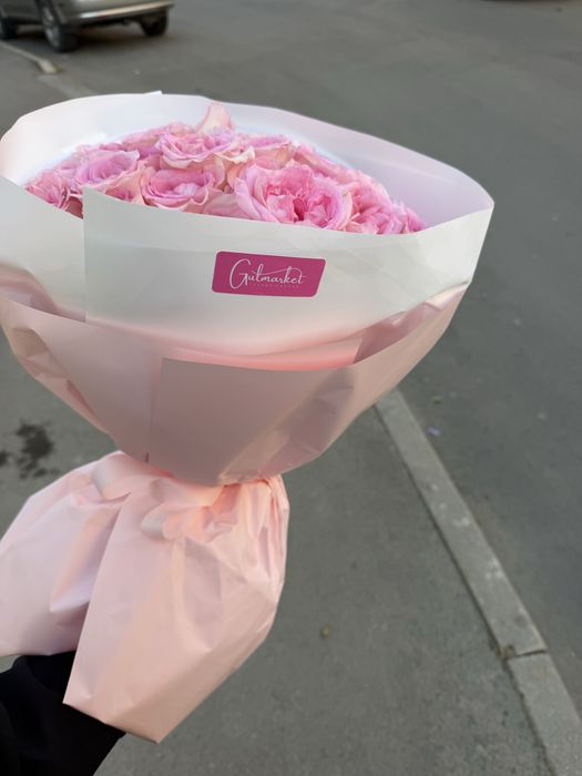 Свежые цветы роза 25штук