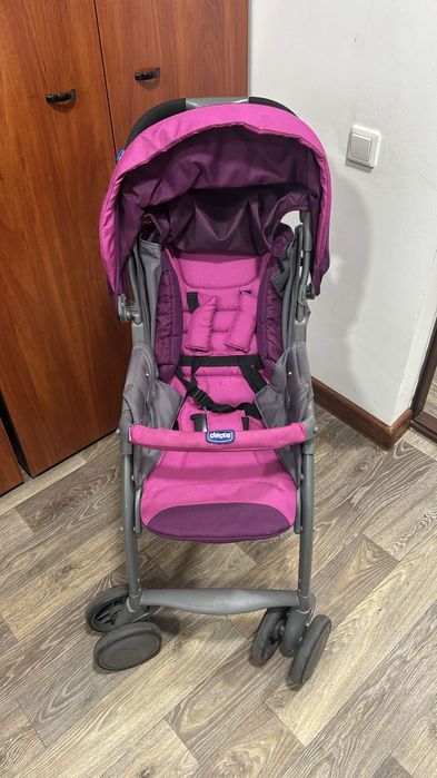 Продам коляску детскую Chicco