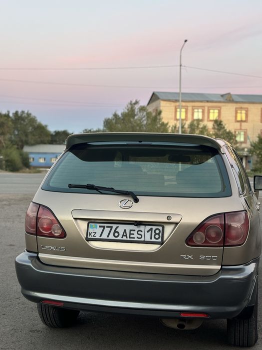 Lexus rx300 красовер