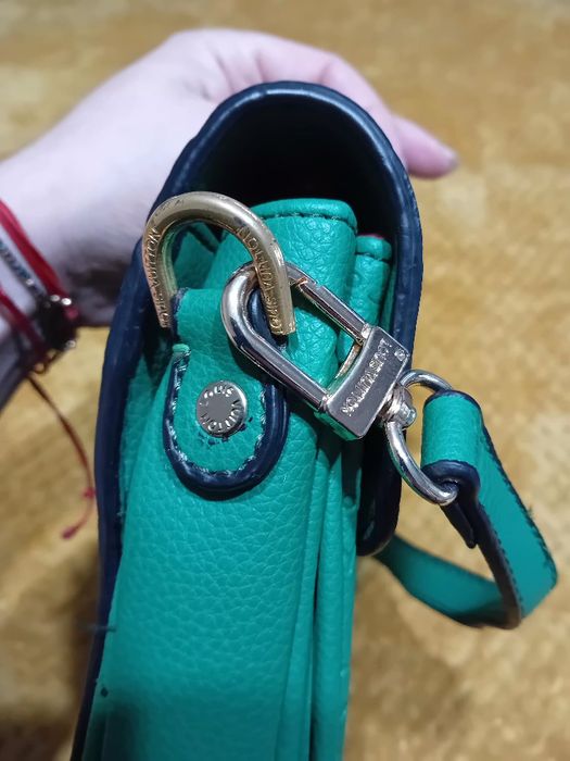 Чанта на Louis Vuitton
