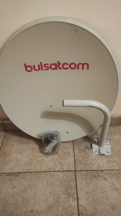 Сателитна чиния на Булсатком