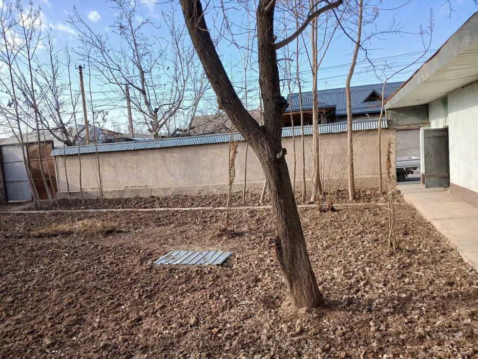 Продаётся участок Город Чирчик орентир Азотчик