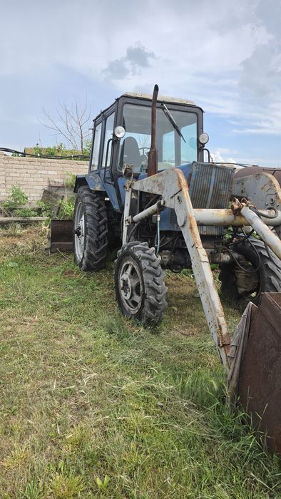 Продам трактор мтз82 .