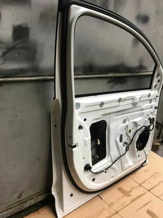 Предна лява врата за AUDI Q7 2007/2015