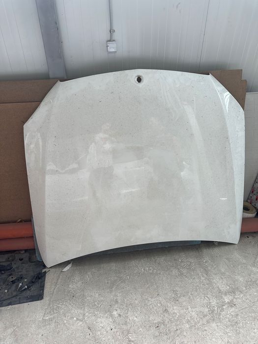 Преден Капак Mercedes w205 AMG