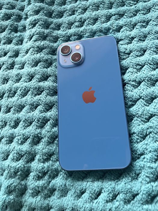 Айфон 13    128гб