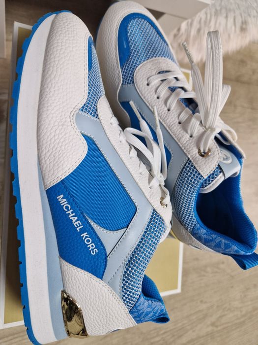 Michael Kors обувки