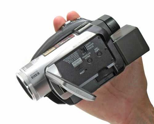 Професионално качество: Японска Full HD Камера Panasonic HDC-SX5 3 CCD
