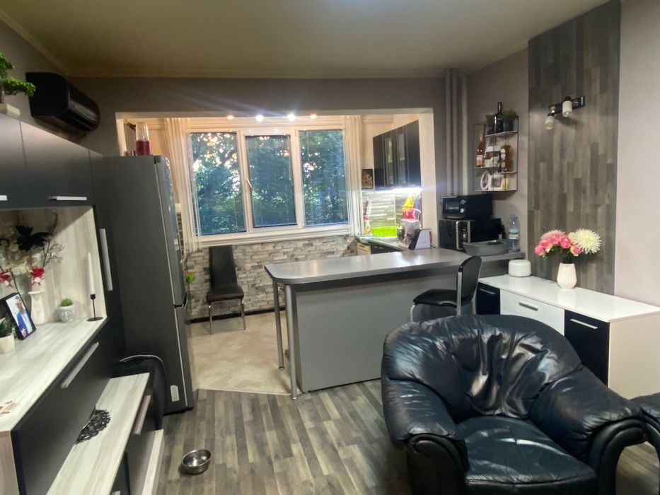 Продава се Двустаен апартамент в Сливен, в.з. Сливен - 68 кв.м за 1471 €/кв.м - Снимка #11