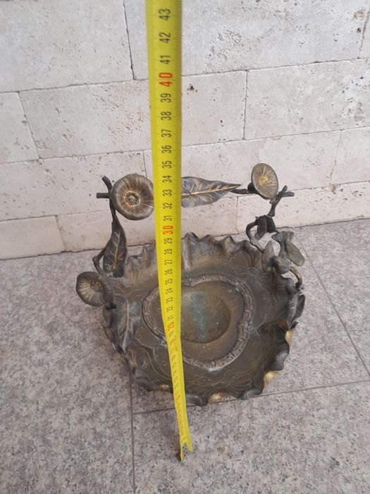 Fructiera  veche din alamă , transport gratuit