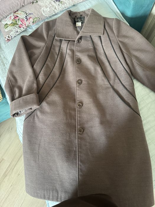 Продам пальто женское