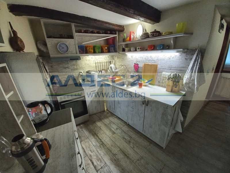 Обзаведена, автентична къща в центъра на гр. Банско!