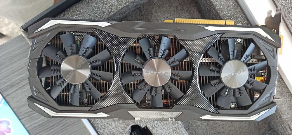 ZOTAC GeForce GTX 1070 AMP Extreme