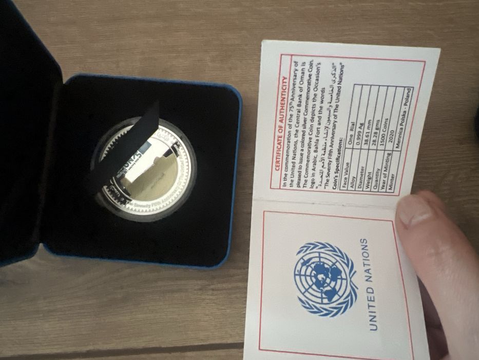 Монета серебрянная , коллекционная