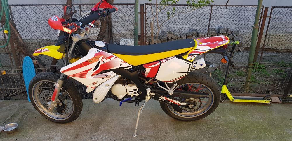 Motocicletă Yamaha dt50