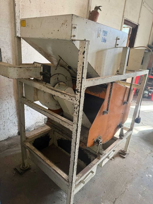Presa de ulei la rece cu 2 capete si selector de seminte STIMEL