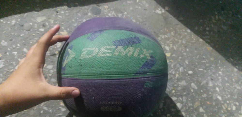 Мячь баскетболный не дорого