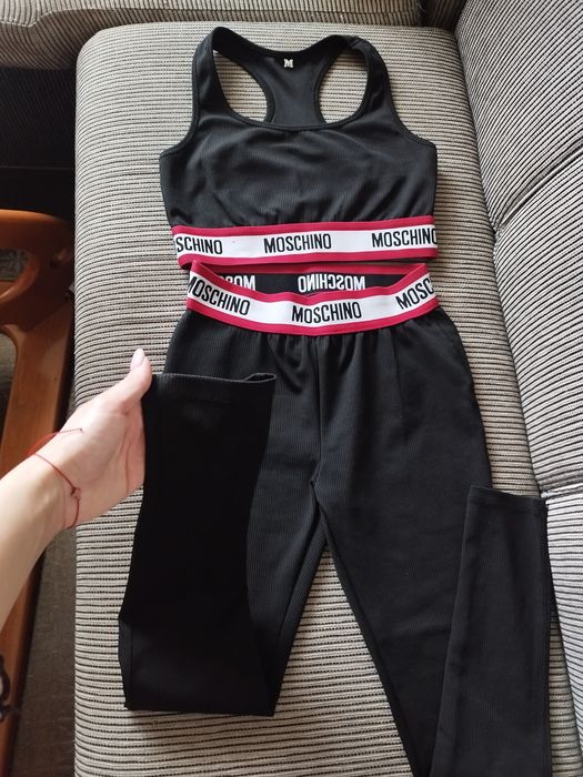 Спиртен сет Moschino