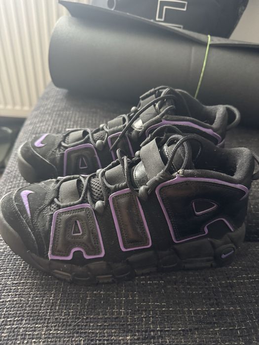 Adidasi nike uptempo 40/41