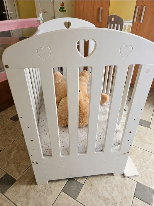 Pat din lemn pentru bebelusi si toddler