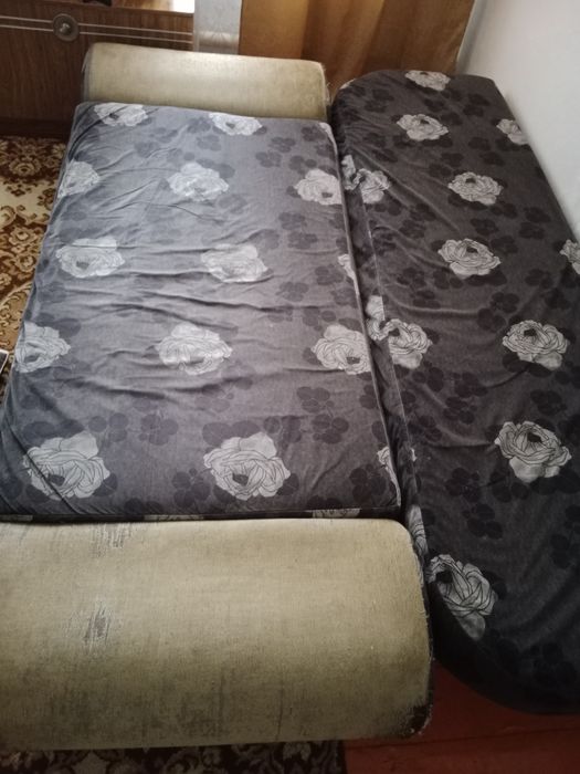 Продам диван б/у
