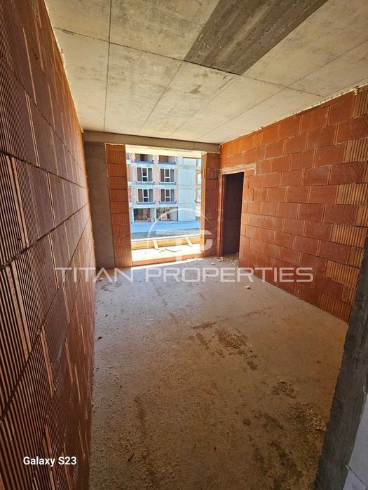 Тристаен апартамент Кършияка