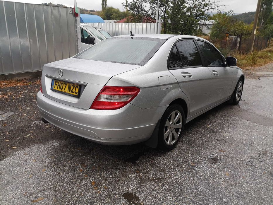 W204 НА ЧАСТИ Mercedes C Class В204 200 CDI 646 ръчка Classic