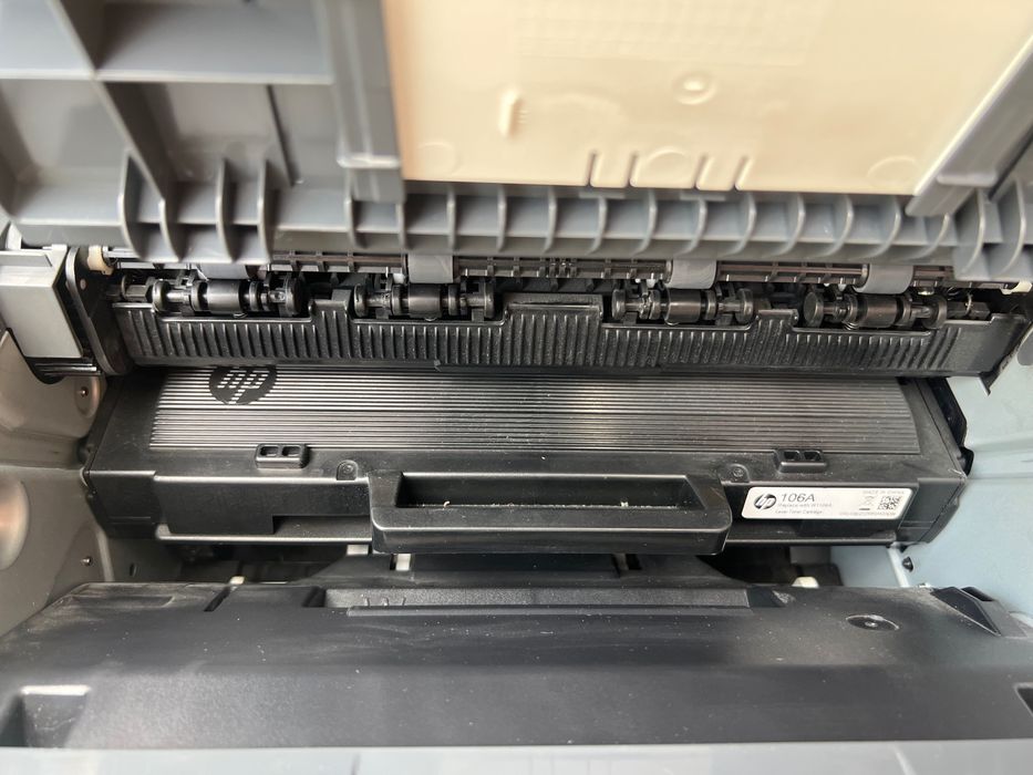 Продам МФУ НР MFP 135w