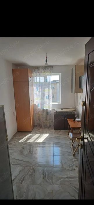 Camera cămin Podu Roș